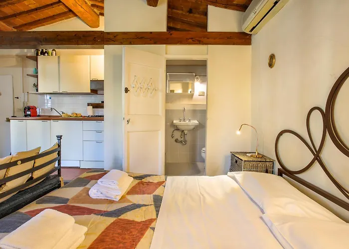 La Torre Di Dante - Sweet Dreams In Apartament *